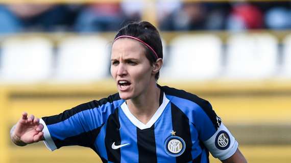 Le viola di De La Fuente di scena a Milano. Darà l'addio al calcio Lisa Alborghetti