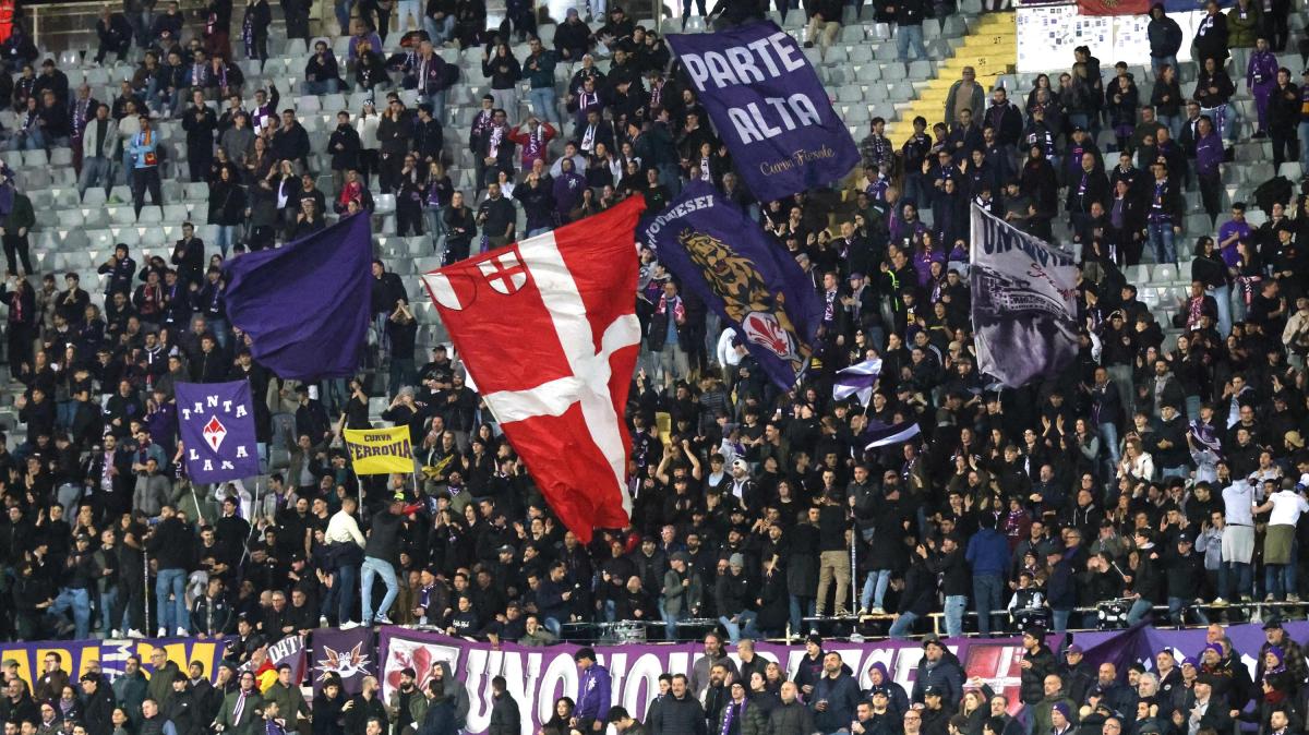Fiorentina-Parma 0-0, cori contro la squadra a fine gara. La Fiesole: "Andate a lavorare"