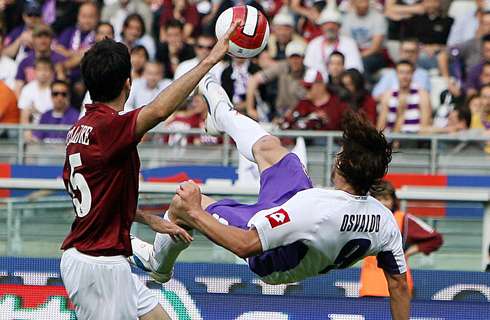 FIORENTINA, Quattro punti e un'avversaria in più