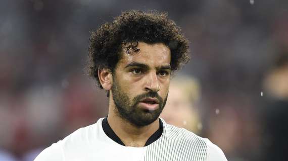 SALAH, Paura in campo: aggredito da due invasori