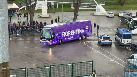 FOTO-VIDEO FV, Bus viola è arrivato al Castellani