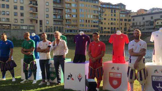 VIDEO, La presentazione delle nuove maglie