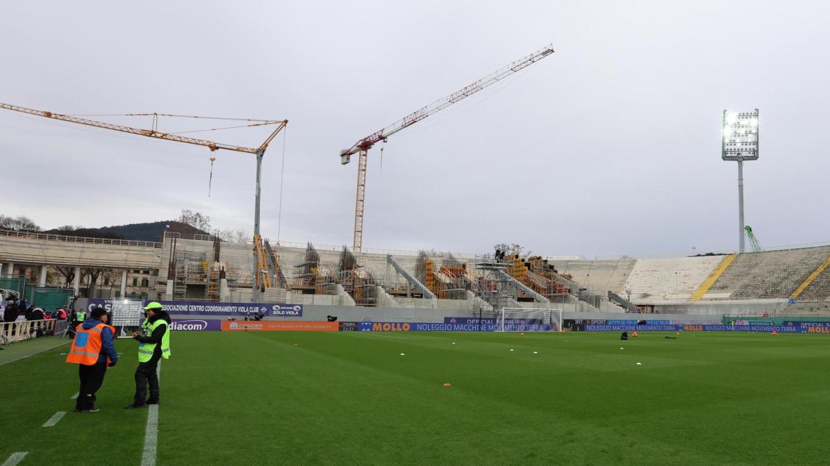 Franchi, ancora polemiche sui cantieri: tolta la seconda trave della Fiesole