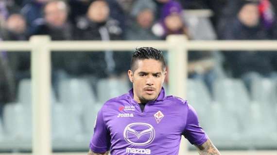 UFFICIALE, Vargas ha rinnovato fino al 2015