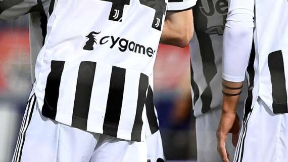 JUVENTUS, Tweet fa rabbia ad Adidas: "No al razzismo"