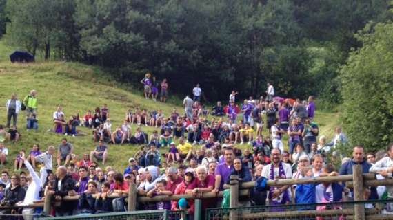 FOTO FV, I tifosi viola assiepati sulle colline