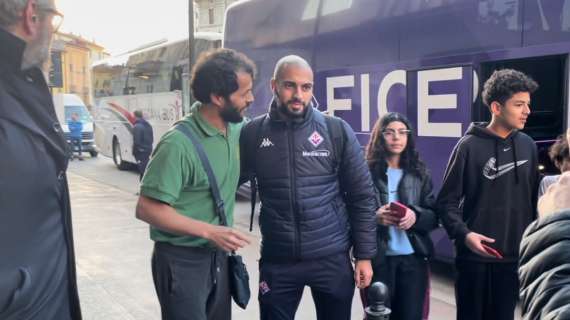 VIDEO FV, La squadra è a Cremona: tifosi all'arrivo