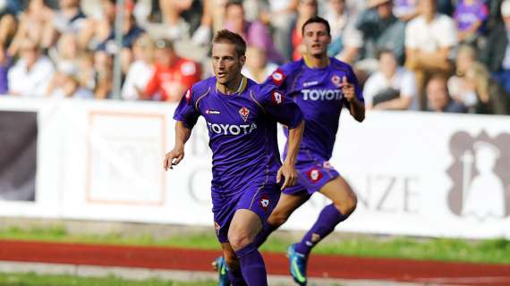 FIORENTINA-CAGLIARI 0-0, Riscaldamento per Jorgensen