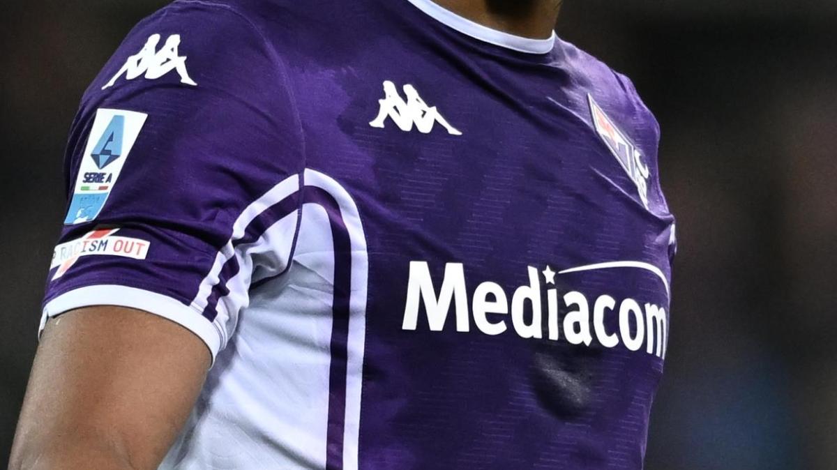 Fiorentina, ora è ufficiale: finisce l'era Kappa. Il saluto del club sui suoi social