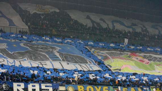 INTER-CHELSEA, Tensione fra i tifosi in piazza Duomo