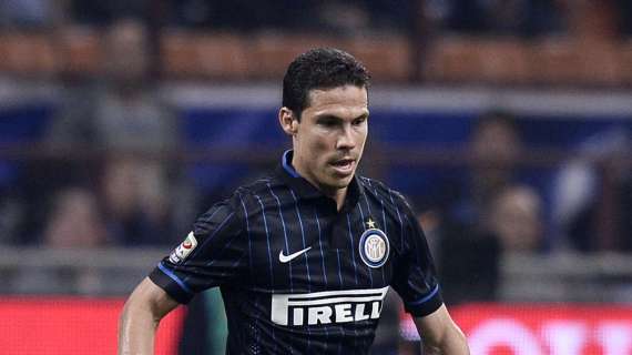 HERNANES, Noi non copiamo il gioco viola