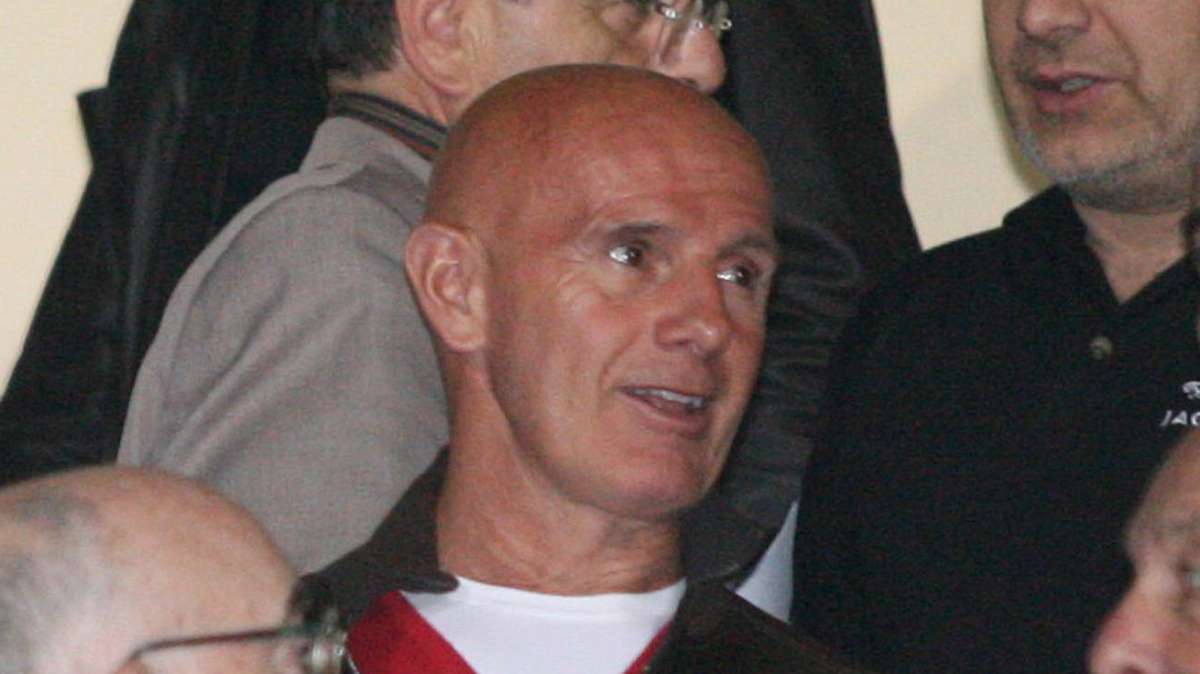 SACCHI A FV, Siamo un paese per vecchi
