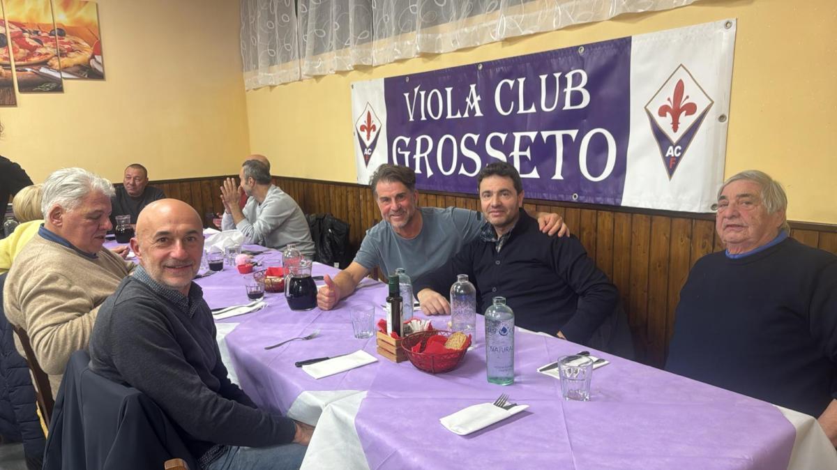 Ieri la cena di Natale del Viola Club Grosseto, presente anche Riganò: le immagini della serata