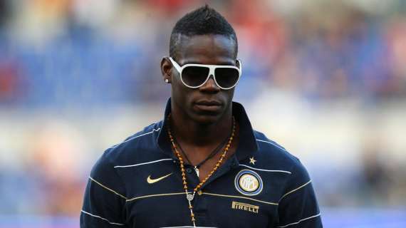 BALOTELLI, Raiola a Manchester per chiudere