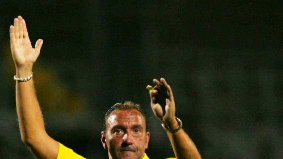 Mazzoleni denuncia la Figc: "Gli arbitri non hanno ricevuto gli stipendi di aprile"