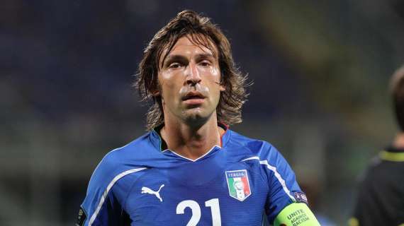 ITALIA-FAR OER 5-0, Goal di Pirlo su punizione