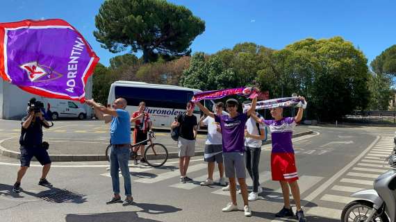 VIDEO FV, Tifosi viola in attesa di Jovic a Peretola