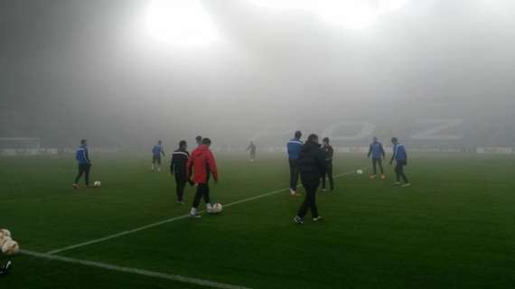 FOTO FV, La rifinitura del Lech Poznan nella nebbia