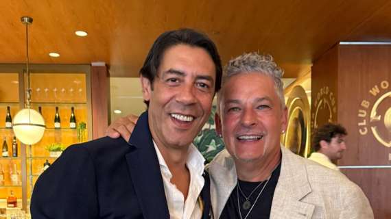 Due leggende viola al Mondiale per Club: Baggio insieme a Rui Costa, la foto