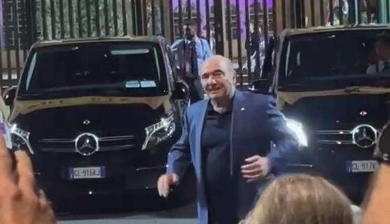 VIDEO FV, Commisso acclamato dai tifosi al Franchi