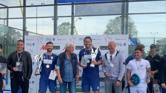 VIAREGGIO, Toni vince il torneo di Padel e festeggia