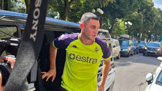 Fiorentina, ecco Piccoli. Dall'ingaggio al numero di maglia, tutto sul nuovo attaccante 