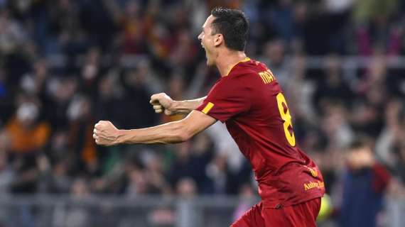 ROMA-SALERNITANA, Matic salva i giallorossi: finisce 2-2