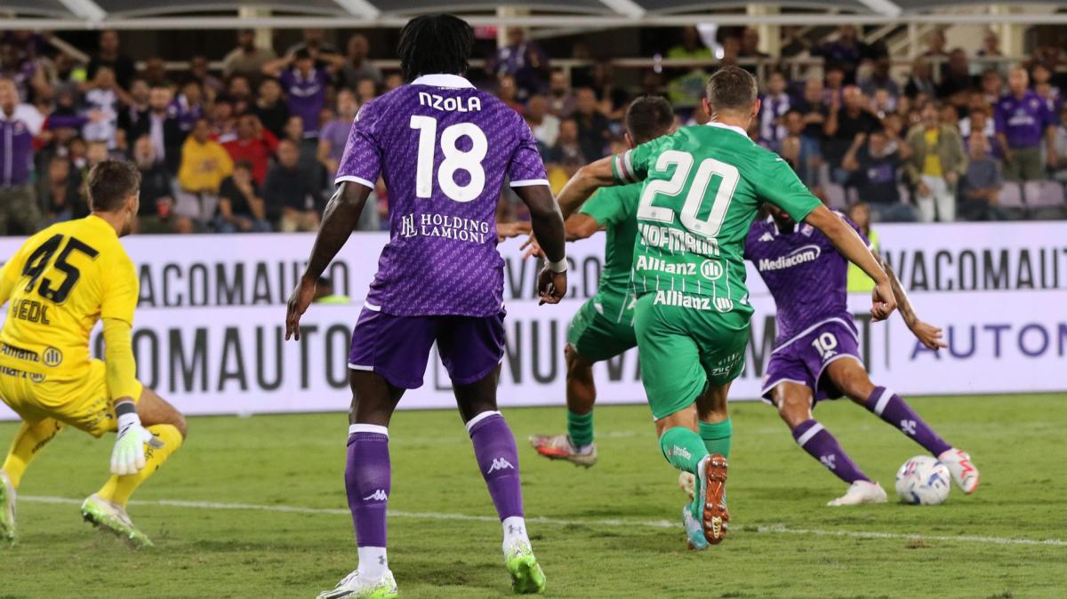 Giovedì Rapid-Fiorentina, a Vienna 1200 tifosi viola dopo il divieto di due stagioni fa