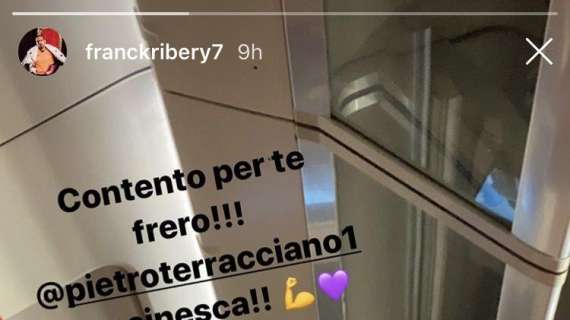 FOTO, FR7 a Terracciano: "Sei una saracinesca"