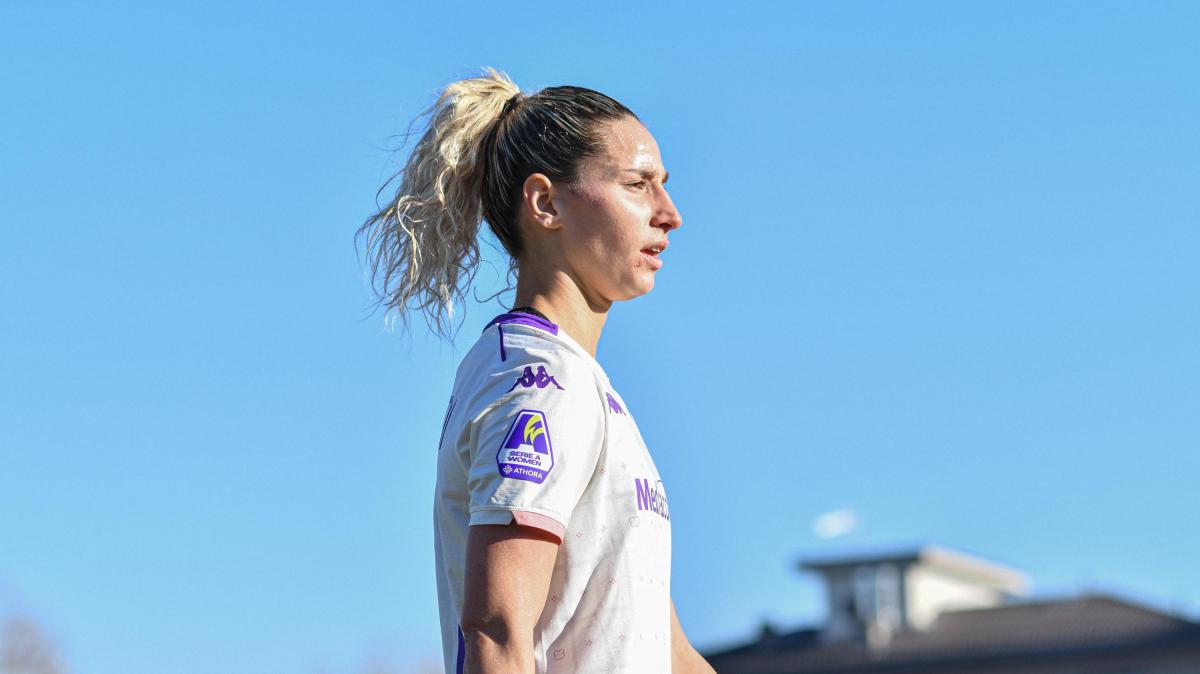 Fiorentina femminile in vantaggio sul Genoa. Severini segna ed omaggia Commisso
