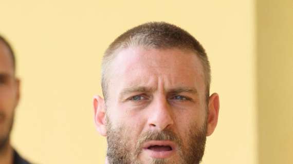 DE ROSSI, Aquilani ha qualità, merita il Mondiale