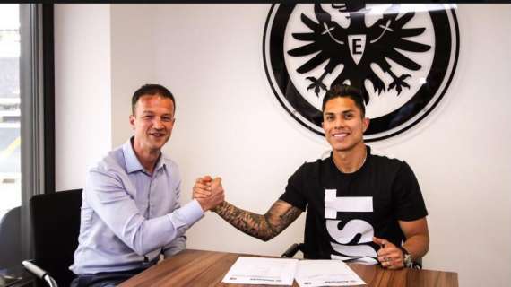 UFFICIALE, Carlos Salcedo ha firmato con l'Eintracht