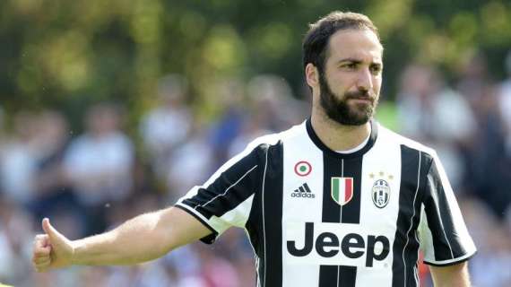 JUV-FIO 2-1, Higuain porta di nuovo avanti i suoi