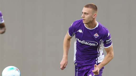 Comuzzo, la corte del Napoli e la riconoscenza alla Fiorentina