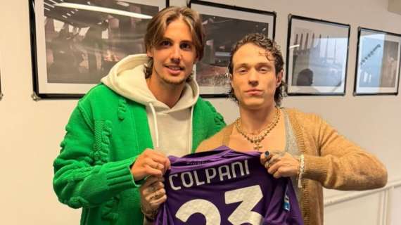 IRAMA, Quanti viola al concerto. Colpani gli fa una dedica