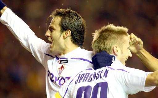 E&#039; il 92&#039; e Gilardino ha appena realizzato lo storico gol del 2-1...la Fiorentina espugna Anfield Road!