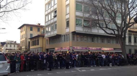 LIVE FV, Caos fuori dal Franchi: tifo vede Salica