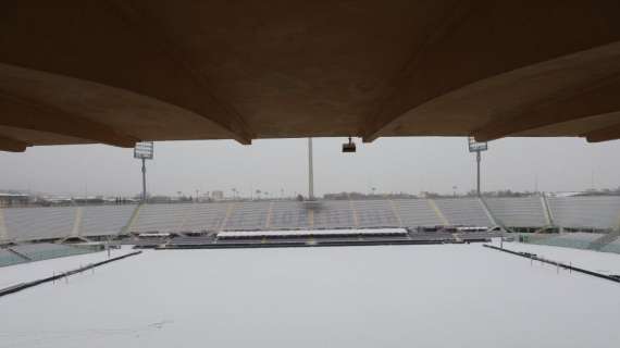 FOTO, Il campo del Franchi ricoperto dalla neve