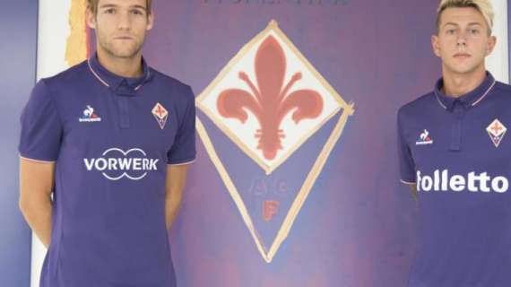 FOTO, Ecco le maglie viola con lo sponsor