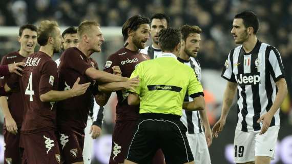 TORINO, Tifosi bianconeri oltraggiano lapide di Meroni