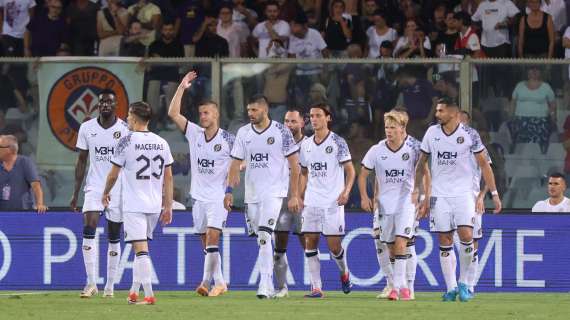 PUS-FIO 1-1, Pareggio di Nagy su rigore. Viola in 10