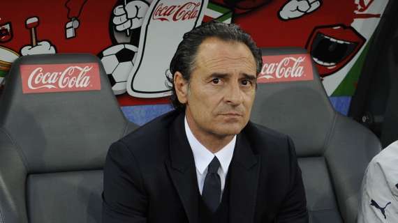 ITALIA, Prandelli prova la difesa a quattro