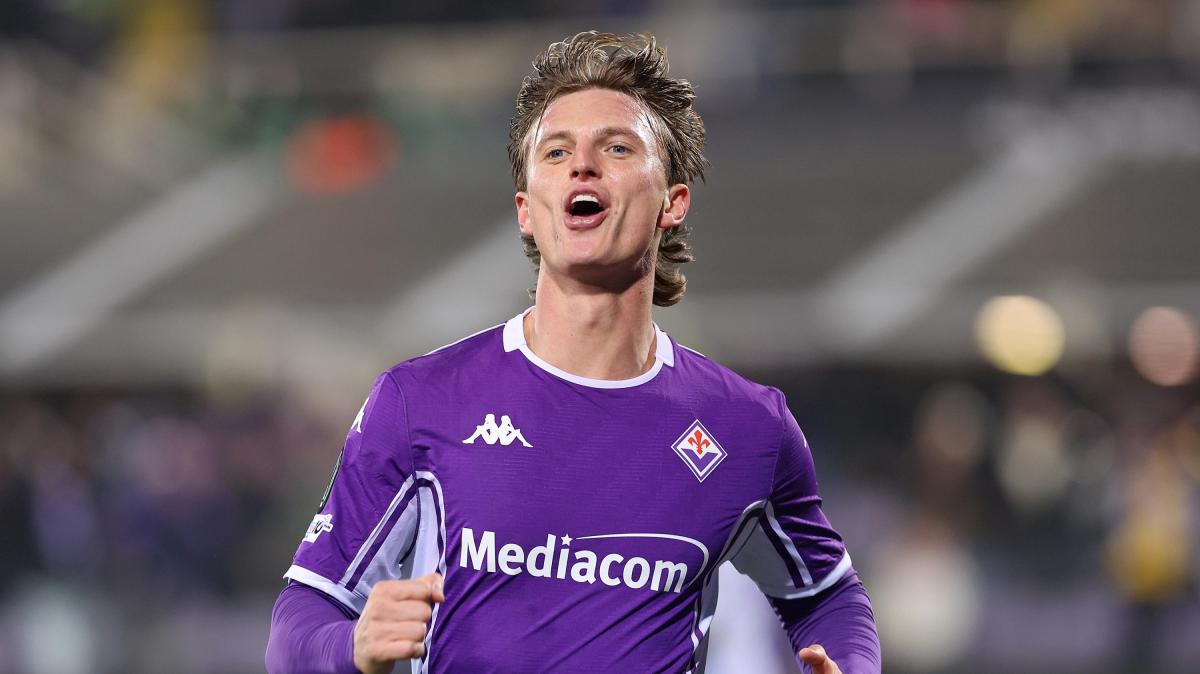 Fiorentina-Udinese 2-0, raddoppio viola: super gol di Gudmundsson