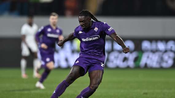 Kean reagisce agli insulti razzisti, la Fiorentina denuncia i responsabili