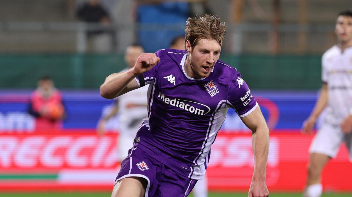 Fiorentina-Cagliari 1-2, primo gol viola di Brescianini: gara riaperta