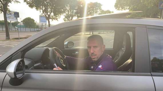 STADIO, Sorrisone viola: Ribery già pronto. Ma ora..