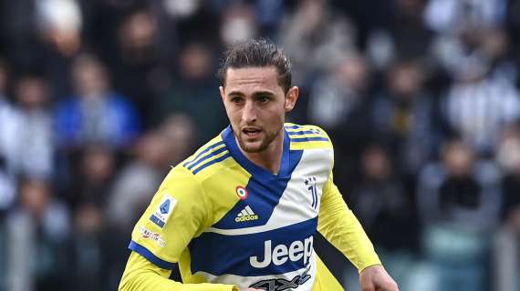 RABIOT, Sbotta sui social. "Difficile in 11 contro 12"