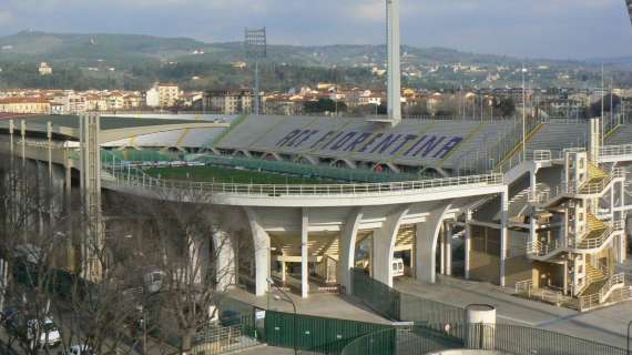 CURVA FERROVIA, Striscione ironico verso i DV