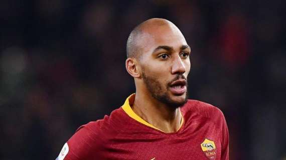 VIDEO, Nzonzi sbeffeggiato dai tifosi a Trigoria