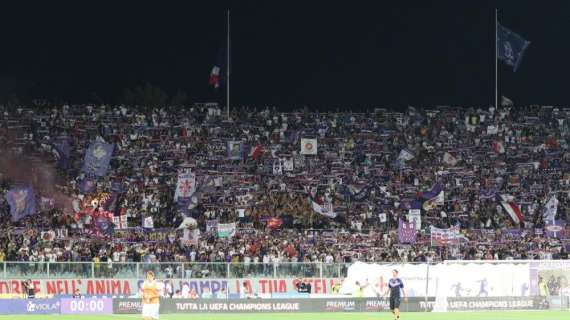 STRISCIONI, Multe ai tifosi della curva Fiesole